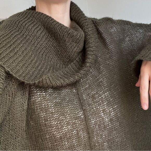Wooden Ships oversized chunky‎ lightweight crochet knit sweater green turtleneck - Picture 2 of 7